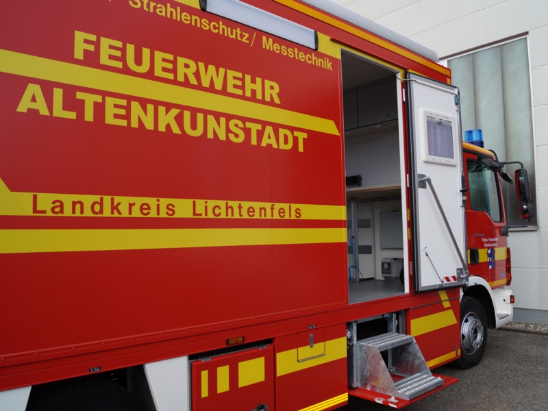 HENSEL Fahrzeugbau Auslieferungsfoto