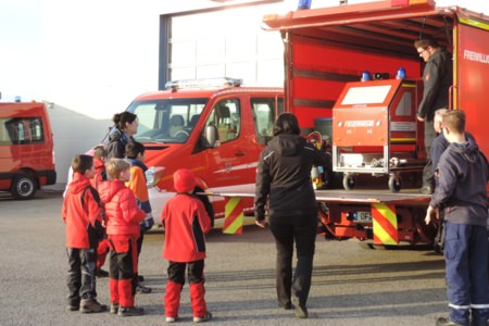 HENSEL Fahrzeugbau - Rollwagen KKLF (Kleine-Kinder-Lösch-Fahrzeug), Kunde: Obertshausen