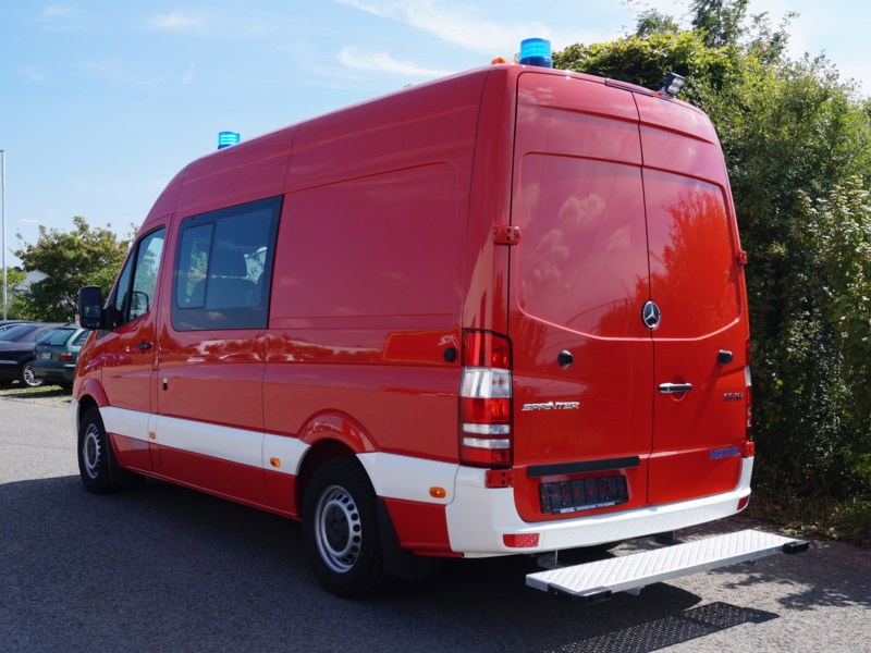 HENSEL Fahrzeugbau Auslieferungsfoto