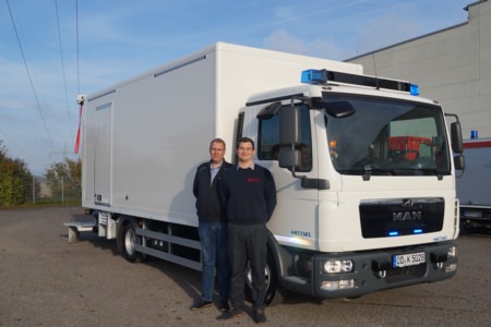 HENSEL Fahrzeugbau Auslieferungsfoto