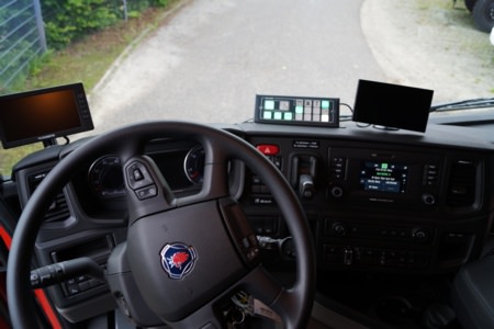 HENSEL Fahrzeugbau - Vers.-LKW - Neusäß, Kunde: Stadt Neusäß