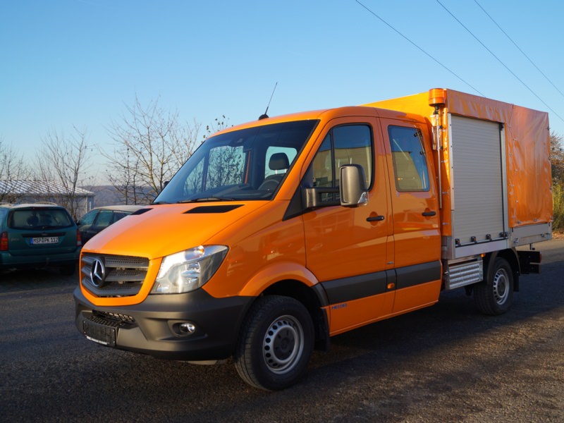 Umbau Pritsche - Straßenmeisterei Tauberbischofsheim, Ort/Kunde: Straßenmeisterei, Fahrzeug: MB Sprinter 316 CDI DOKA, Typ: Pritschenaufbau - HENSEL Fahrzeugbau - Auslieferung Kundenfahrzeug