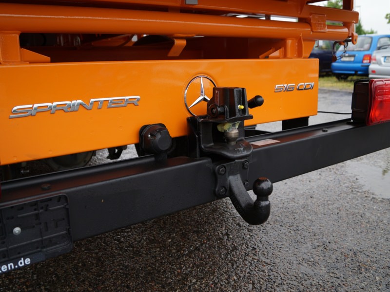 HENSEL Fahrzeugbau - Nachrüstung Anhängekupplung - Daimler, Schweinfurt, Kunde: Daimler  AG