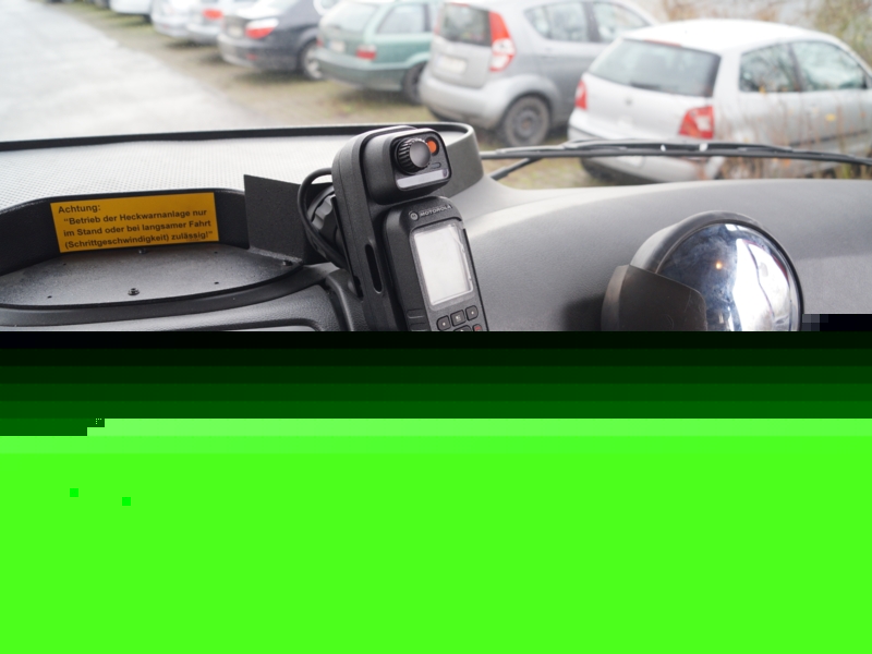 HENSEL Fahrzeugbau - Einbau Digitalfunk - Kist, Kunde: Kist