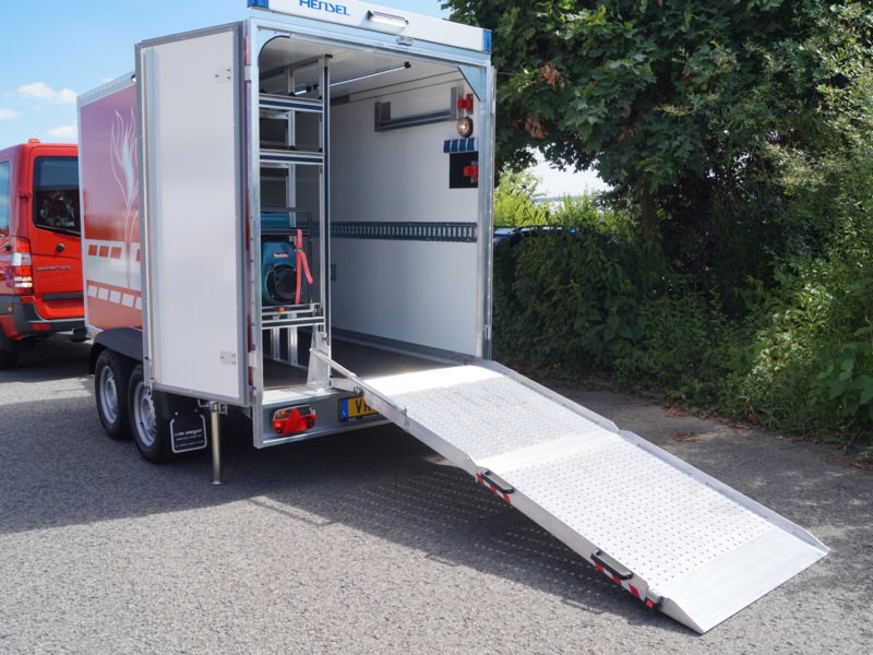 HENSEL Fahrzeugbau - Umbau Anhänger - Reisdorf, Luxemburg, Kunde: Reisdorf