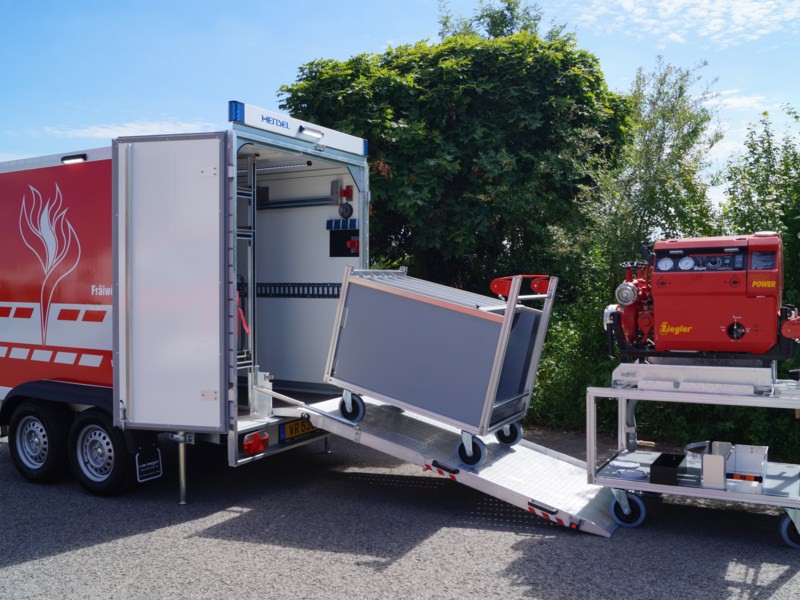 HENSEL Fahrzeugbau - Umbau Anhänger - Reisdorf, Luxemburg, Kunde: Reisdorf