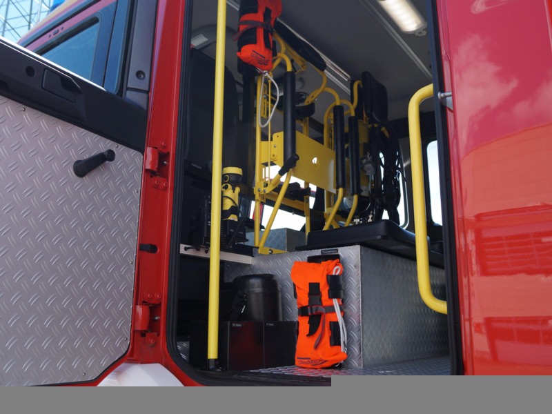 HENSEL Fahrzeugbau - GW-L2 - Uelzen, Kunde: Uelzen