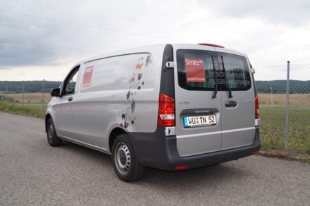 Linear-Ladelift - Strätz Medizintechnik von HENSEL Fahrzeugbau