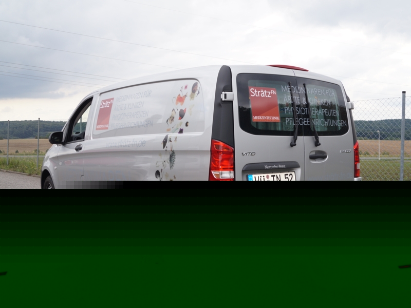 HENSEL Fahrzeugbau Auslieferungsfoto