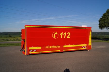 HENSEL Fahrzeugbau Auslieferungsfoto