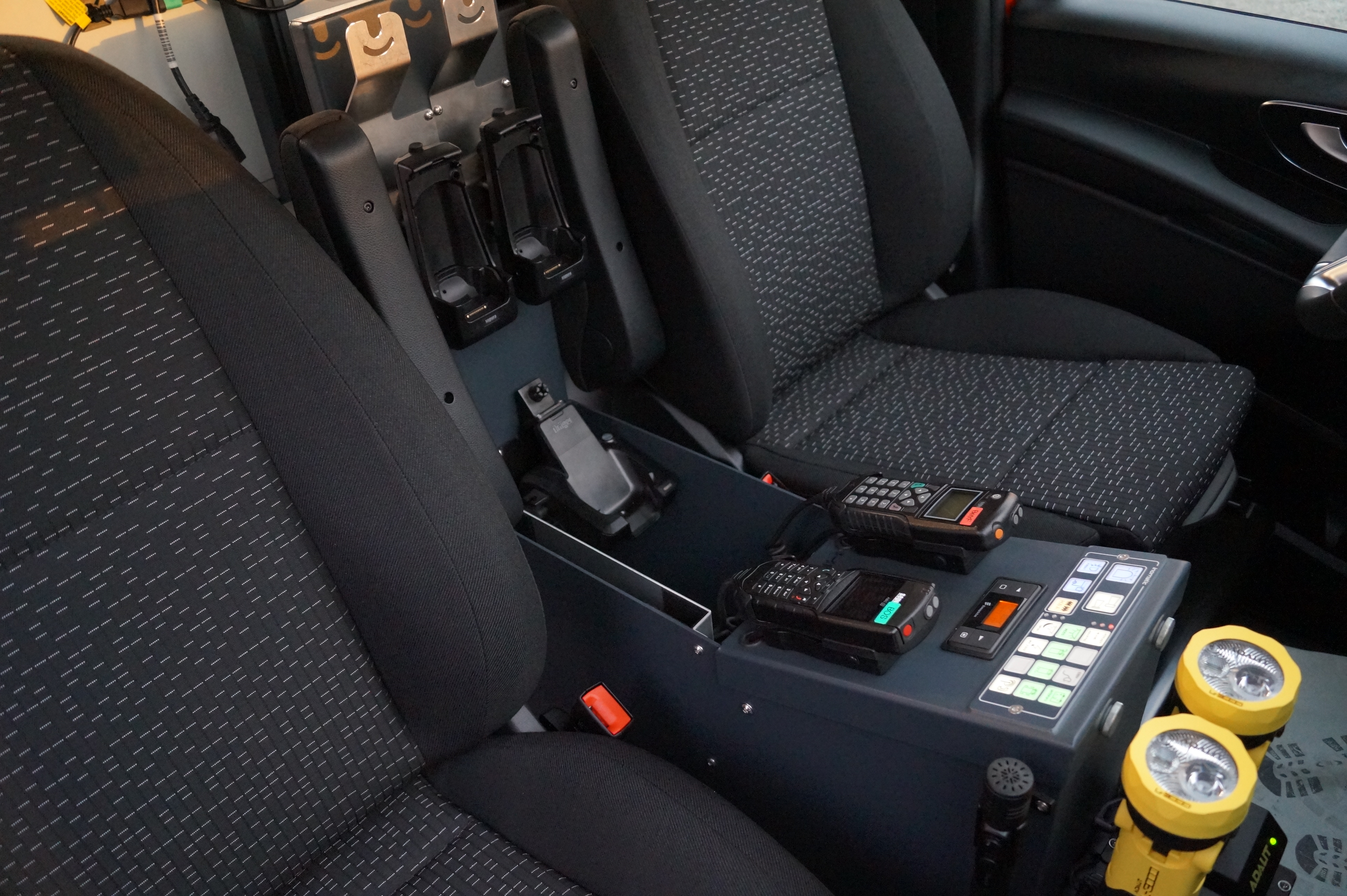 HENSEL Fahrzeugbau Auslieferungsfoto