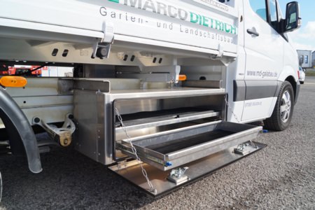 Werkzeugkästen - Fa. Galabau, Detailansicht