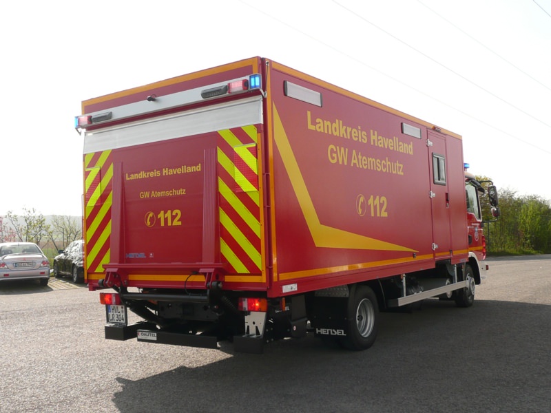 HENSEL Fahrzeugbau Auslieferungsfoto