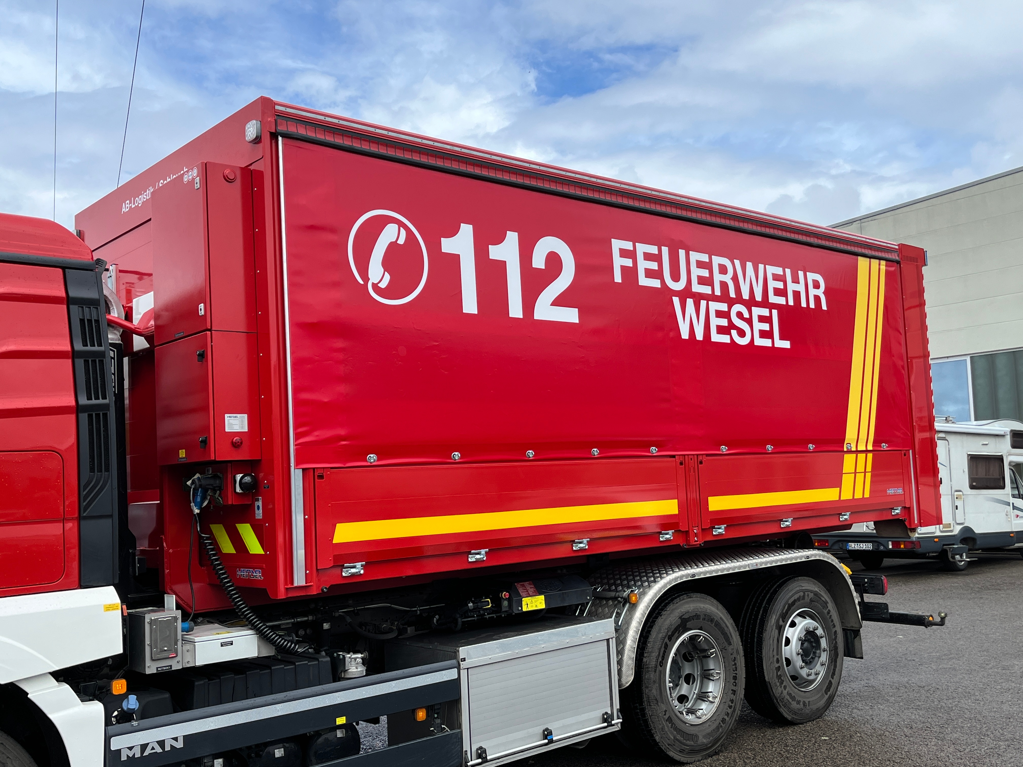 HENSEL Fahrzeugbau - AB-Logistik - Wesel, Kunde: Stadtverwaltung Wesel