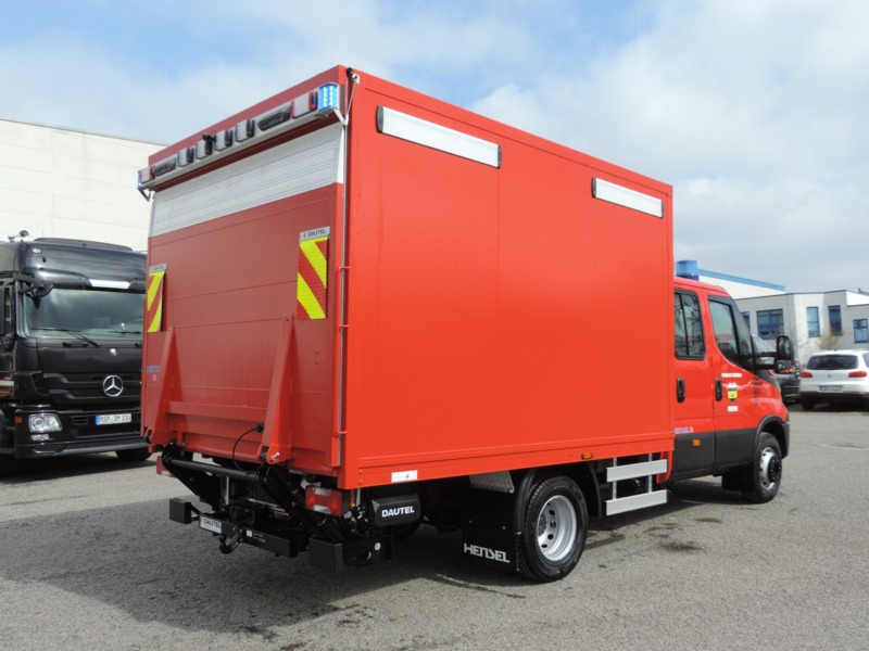 HENSEL Fahrzeugbau Auslieferungsfoto