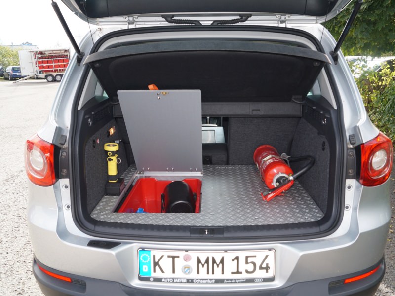 HENSEL Fahrzeugbau - Ausbau KdoW - KBM Kitzingen, Kunde: Lkr. Kitzingen