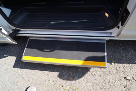 Schiebetritt VW T5 - Autohaus Kehm, Detailansicht