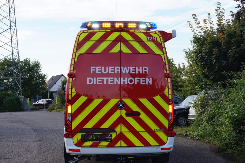 ELW 1 von hinten